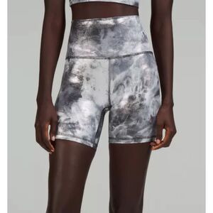 Women Lululemon Align High-Rise Short 6" Shine Diamond Dye Graphite Gray Size 4